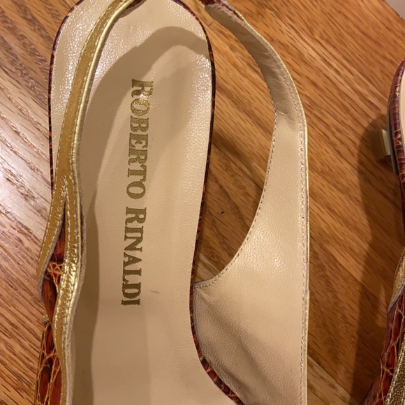 Roberto Rinaldi Leather Slingback Kitten Heels - Picture 6 of 14